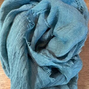 Turquoise Infinity Textured Scarf
